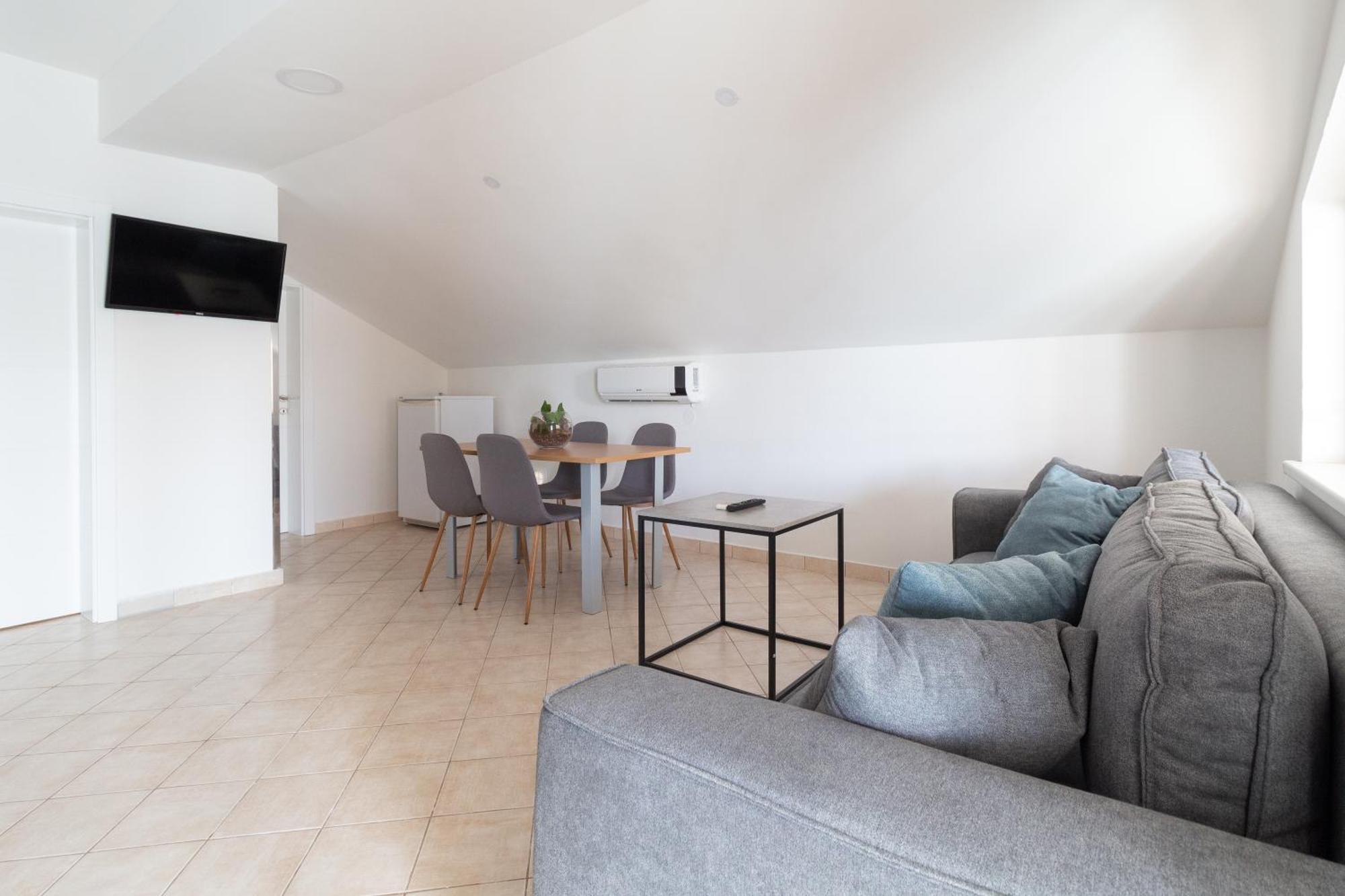 Apartmani Ivano Vir Luaran gambar